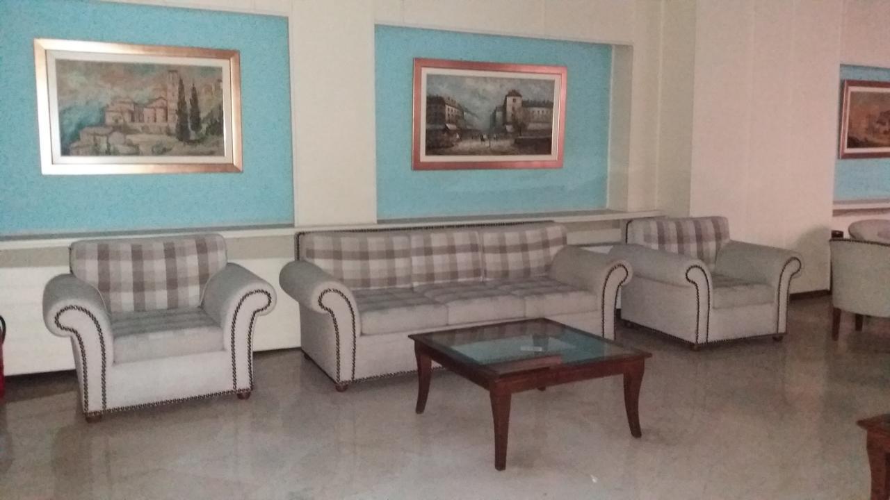Theoxenia Hotel Atenas Exterior foto